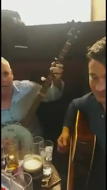 'Video thumbnail for Billy Byrne Sings 'The Galway Shawl' in Gorey '