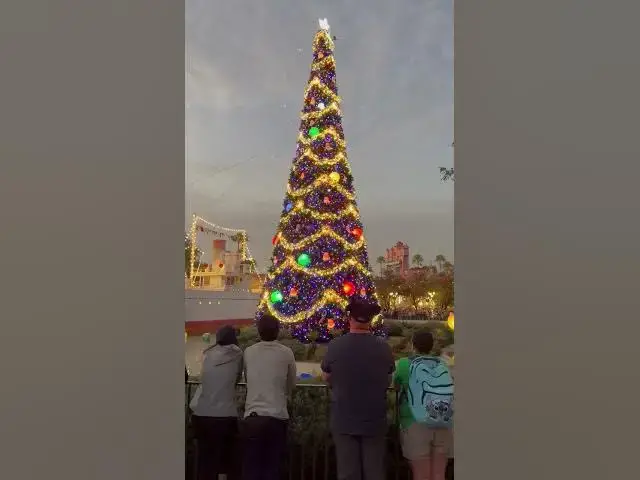 'Video thumbnail for Christmas Tree Lighting at Hollywood Studios 🎄#disneyholidays #disneyhollywoodstudios #disneyparks'