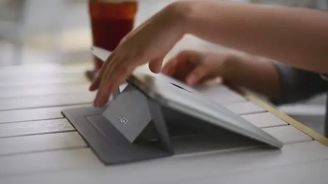 'Video thumbnail for MOFT - World’s First Invisible Laptop Stand'