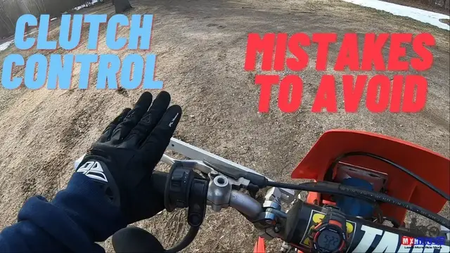 'Video thumbnail for 3 Clutch Control Mistakes New Dirt Bike Riders Make That Slow You Down'