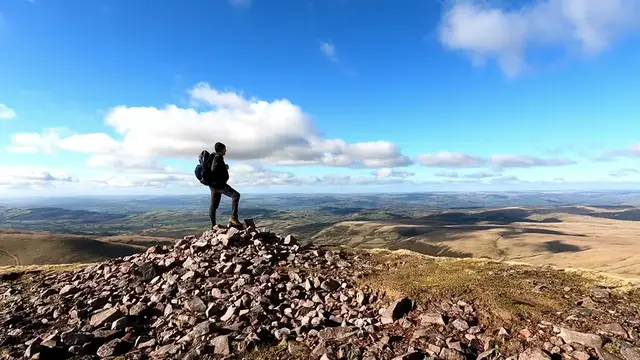 'Video thumbnail for The BEST Hike In The Brecon Beacons! Llyn y Fan Fach & Llyn y Fan Fawr Walk'