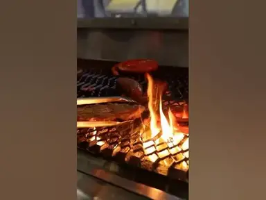 'Video thumbnail for How to Choose the Best Grilling Wood For Maximum Flavor'