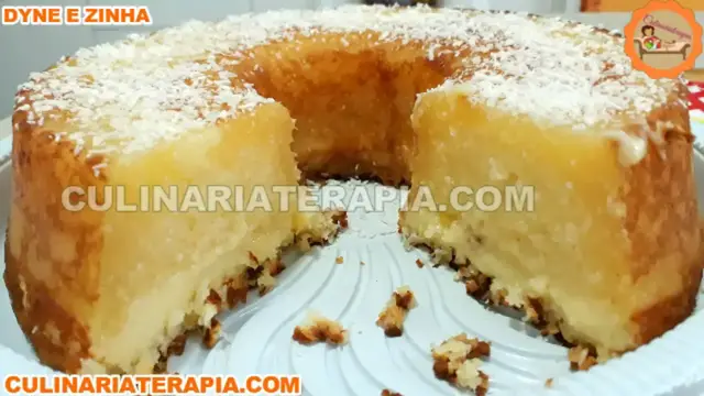 'Video thumbnail for Aprenda Como Fazer Bolo Assado Cremoso de Tapioca Granulada Ensinado por Especialista da Culinária'