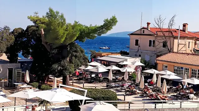 'Video thumbnail for Hotel Marina in Moscenicka Draga Kroatien'