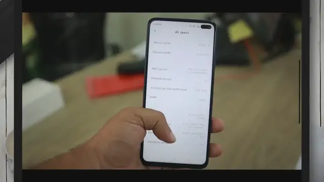 'Video thumbnail for Here's How to Forward Voicemails Messages From an iPhone'