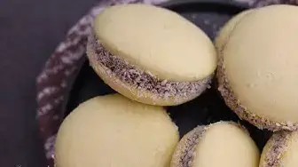 'Video thumbnail for Alfajores: The Best Cookies You'll Ever Eat!'