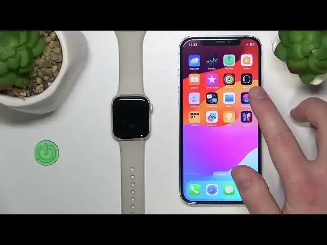 'Video thumbnail for How to Pair Apple Watch to iPhone'
