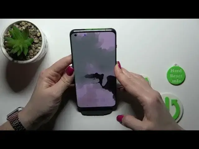 'Video thumbnail for OnePlus 11 Face Unlock Test'