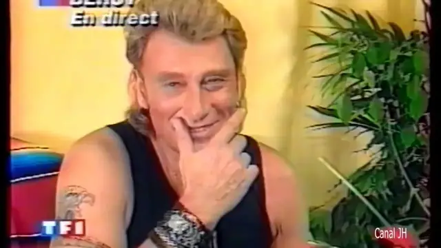 'Video thumbnail for Johnny Hallyday - Journal TF1 - 1992'