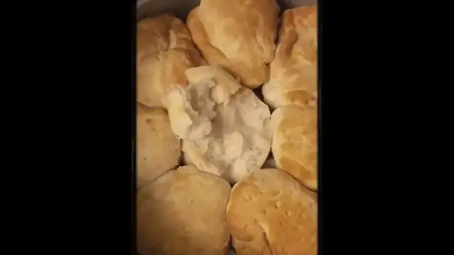 'Video thumbnail for Biscuits cooked in the Ninja Foodi'