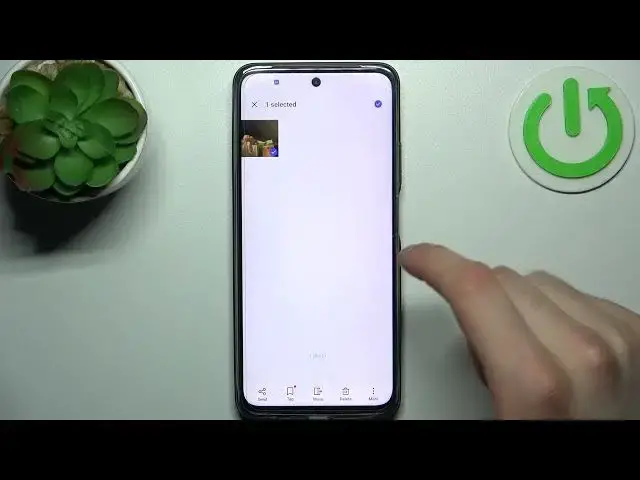 'Video thumbnail for How to Transfer Files From Internal Storage on Realme C55 / Move Files to SD Card'