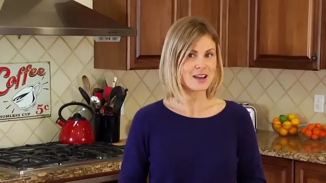 'Video thumbnail for HOW-TO MAKE ALMOND MILK _ Clean _ Delicious(720P_HD)'