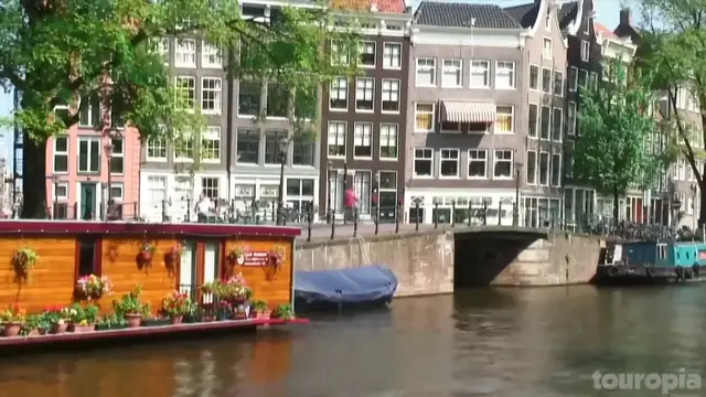 'Video thumbnail for 25 Best Places to Visit in Europe - Travel Europe (720p 25fps)'