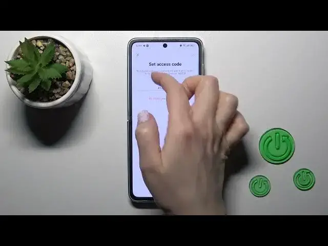 'Video thumbnail for How to Hide Apps on OPPO Find N2 Flip?'