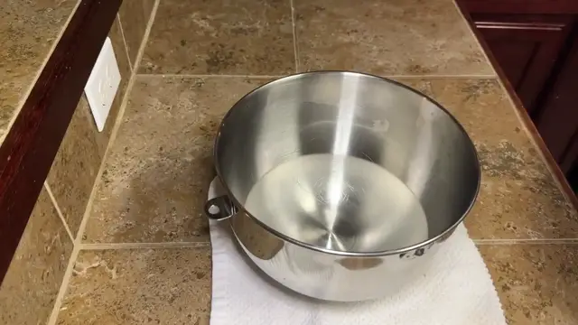 'Video thumbnail for Easy and Delicious Homemade Sandwich Bread! (720p 30fps)'