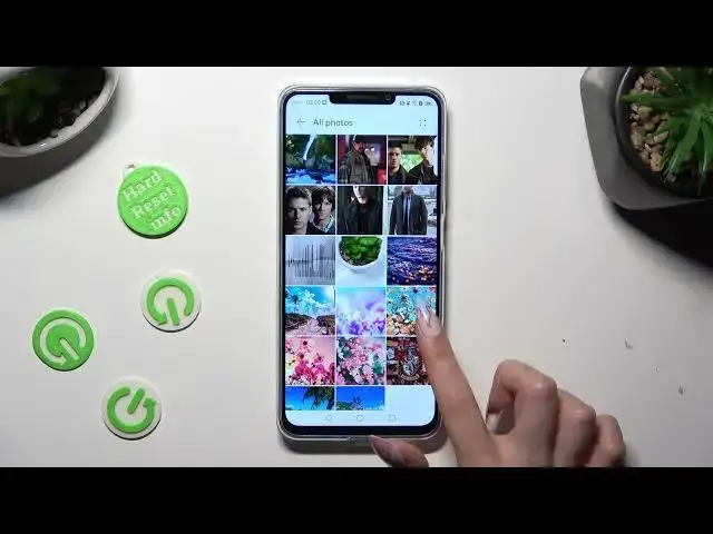'Video thumbnail for How to Select & Delete Multiple Photos in HUAWEI Nova Y91 – Mark & Remove'