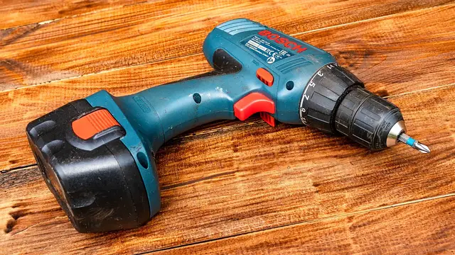 'Video thumbnail for Are Drill Bits Interchangeable Between Brands?'