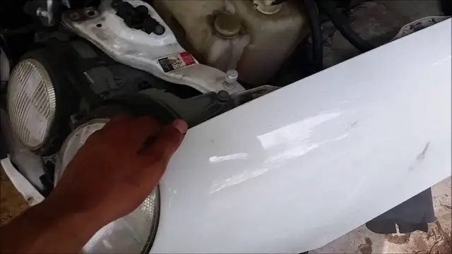 'Video thumbnail for Mercedes Benz E430 2000 Fender Removal'
