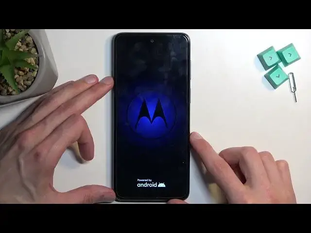 'Video thumbnail for How to Enter the Recovery Mode on a MOTOROLA Moto E32s'