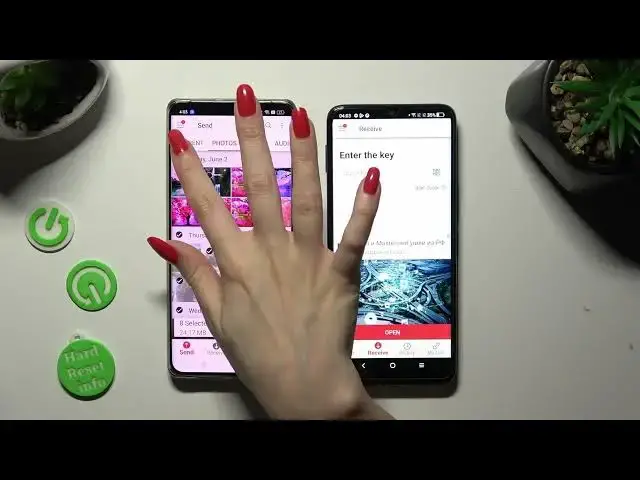 'Video thumbnail for How to Transfer Files from an Android Device to TCL 408? - Download Send Anywhere App'