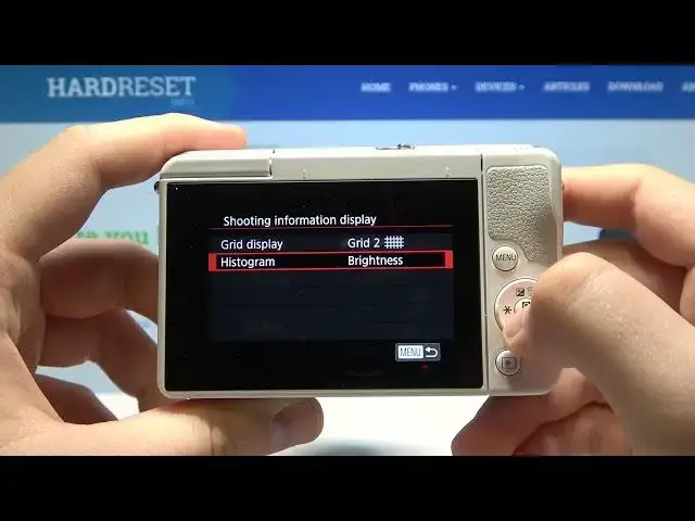 'Video thumbnail for How to Change Histogram Options on Canon EOS M10 - Switch Between Brightness and RGB Histogram.'