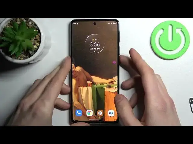 'Video thumbnail for How to Insert SIM Card into MOTOROLA Edge 30 Pro - SIM Card'