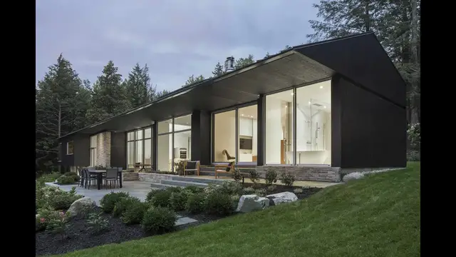 'Video thumbnail for EVOLUTDESIGN PRESENTS:  THE SLENDER HOUSE by #MUArchitecture'