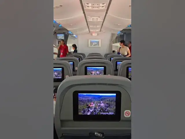 'Video thumbnail for ASÍ ES VOLAR EN UN #BOEING787'
