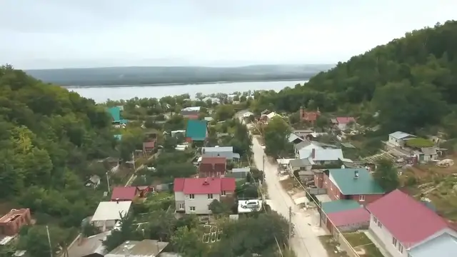 'Video thumbnail for 10 Best Places to Visit in Russia - Travel Video (720p 24fps)'