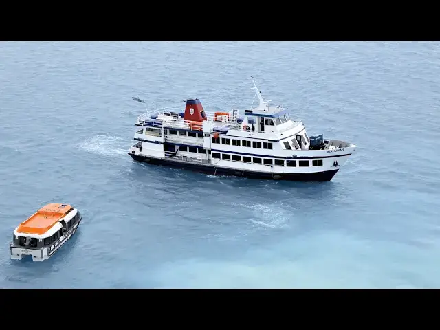 'Video thumbnail for Bermuda Boat Tours'