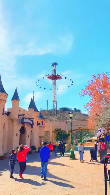 'Video thumbnail for Tips para tu visita a Six Flags Fiesta Texas '