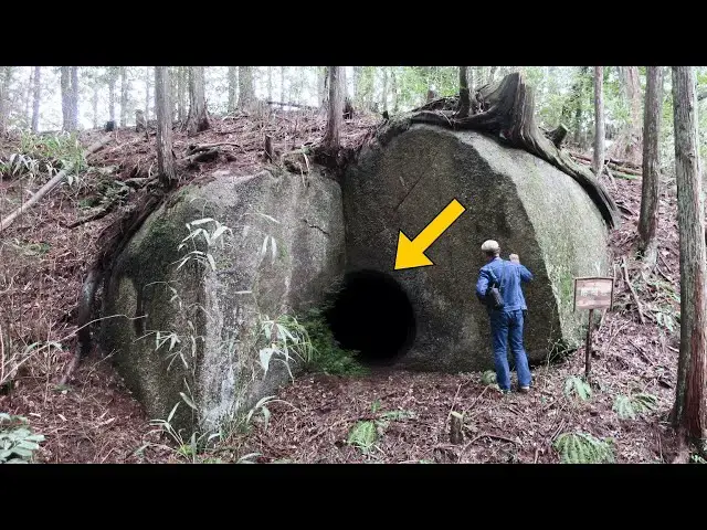 'Video thumbnail for Man Finds Weird Cave In Belgrade, Enters And Drops To His Knees'