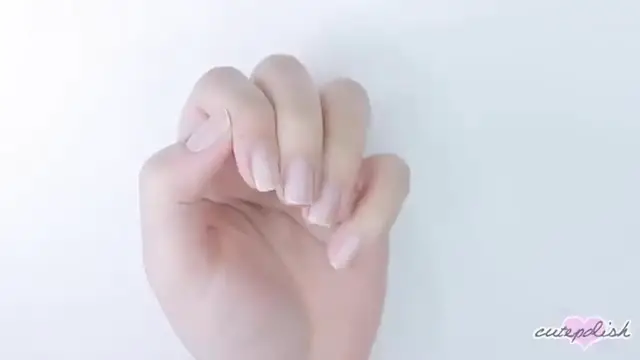 'Video thumbnail for Do your nails break easily? You can follow these home remedies'