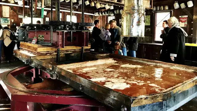 'Video thumbnail for Clyde's Cider Mill | Old Mystic, CT'