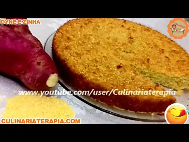 'Video thumbnail for SEM GLUTÉN - Bolo Especial de Batata Doce Ralada com Flocão de Milho Ensinado por Especialista'