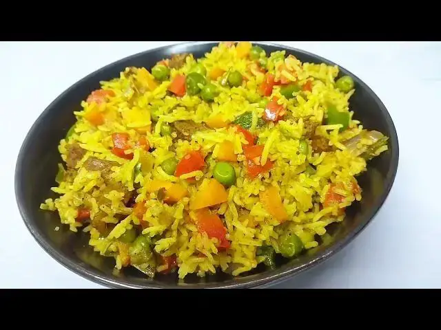 'Video thumbnail for VEGETABLE FRIED RICE WITH BEEF/EASY RECIPE To Make For Dinner'