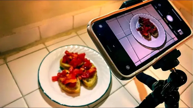 'Video thumbnail for Smartphone Food Photography Tips and Tricks'