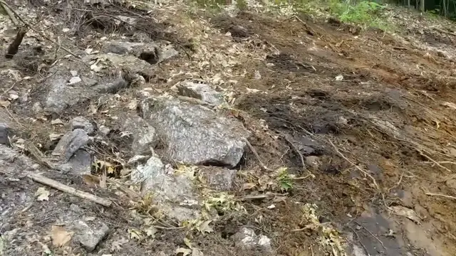 'Video thumbnail for Ledger Stone - Bedrock Granite'