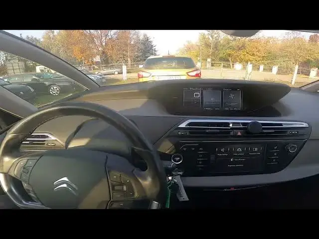 'Video thumbnail for How to Enable or Disable Front Windshield Blowing in Citroen C4 Picasso II ( 2013 – 2018 )'