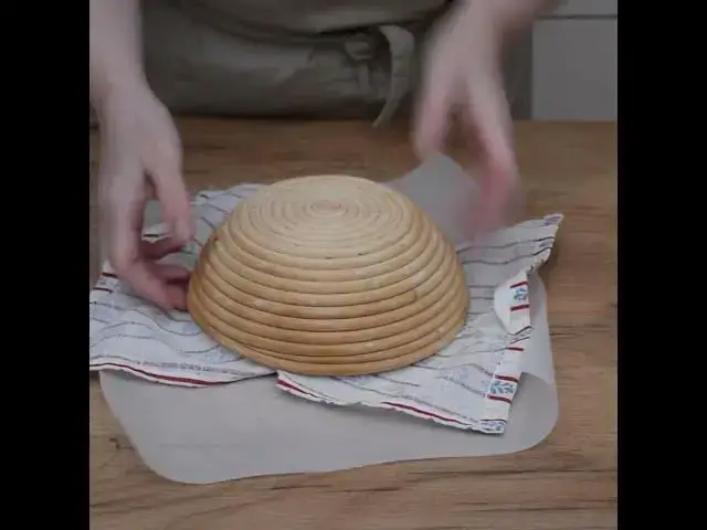 'Video thumbnail for 🍞 Pâine de secară fără frământare #bucatearomate #painedecasa #retetesimple'
