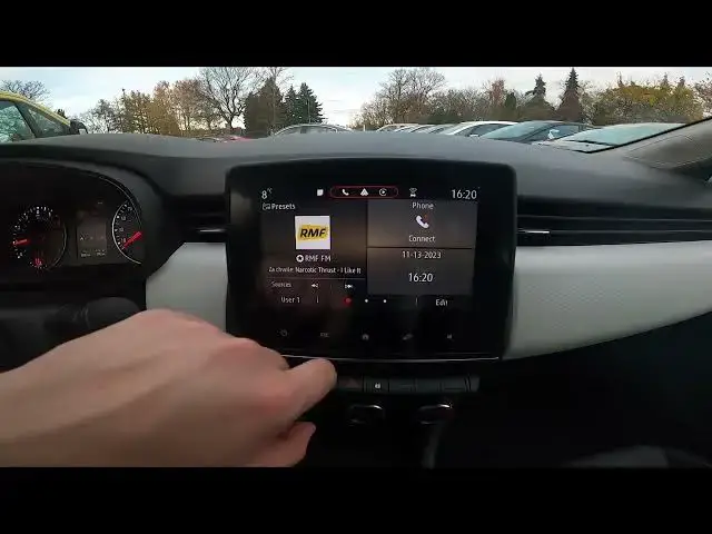 'Video thumbnail for How to Check Radio Stations List in Renault Clio V ( 2019 - now ) | Change Radio Stations'