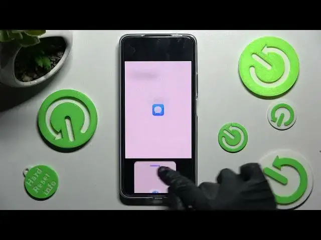 'Video thumbnail for How to Enter the Split Screen Mode for Apps on the HUAWEI Nova 10 SE'