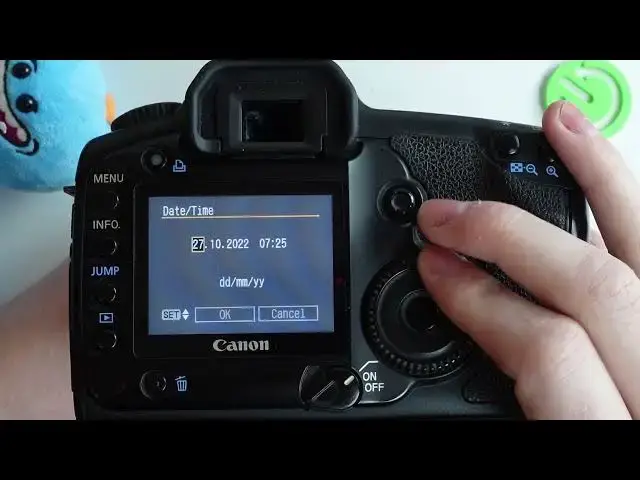'Video thumbnail for Canon 5D - How To Adjust Date & Time'