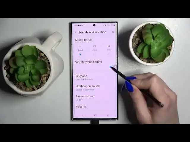 'Video thumbnail for How to Enter Vibration Settings in SAMSUNG Galaxy S22 Ultra – Find Vibration Options'