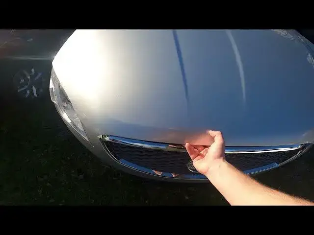 'Video thumbnail for How to Lift the Hood Up in Ssangyong Korando III ( 2010 – 2016 ) - Open Bonnet by Lever'