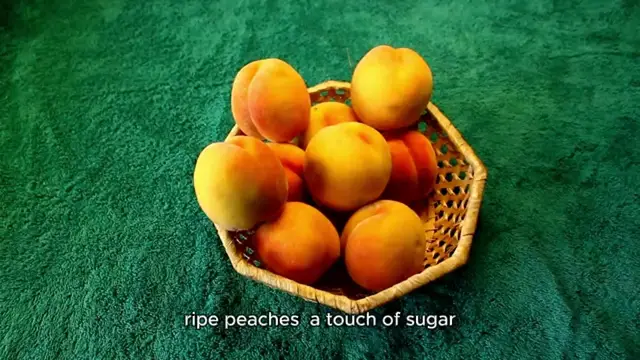 'Video thumbnail for OLD SCHOOL PEACH COBBLER'