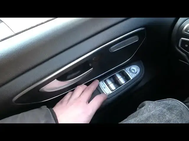 'Video thumbnail for How to Automatically Lock and Unlock Side Windows in Mercedes V Class W447 (2014 - now)'