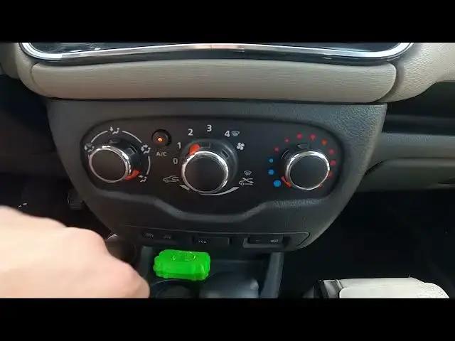 'Video thumbnail for How to Enable or Disable Interior Airflow Circulation in Dacia Lodgy ( 2012 – now )'