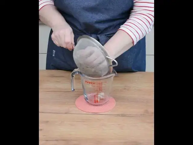 'Video thumbnail for Cum se face "smântâna" vegetală de caju  #bucatearomate #retetesimple #retetedepost'