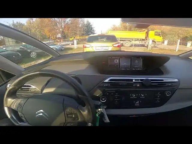 'Video thumbnail for How to Enable or Disable Interior Airflow Circulation in Citroen C4 Picasso II ( 2013 – 2018 )'